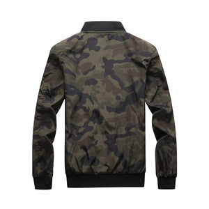 Men's Camouflage Jacket: The Perfect Blend of Style and Functionality