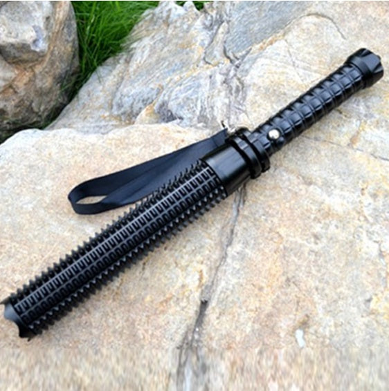 High-Performance Waterproof LED Flashlight for All Conditions