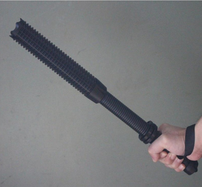 High-Performance Waterproof LED Flashlight for All Conditions