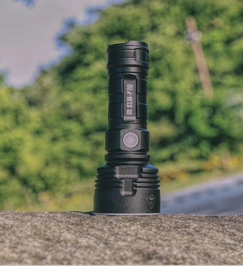 High-Performance Focusing LED Flashlight for All Activities