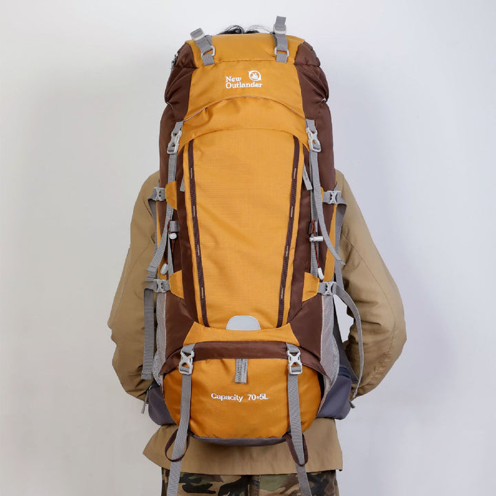 Large Capacity Mountaineering Backpack