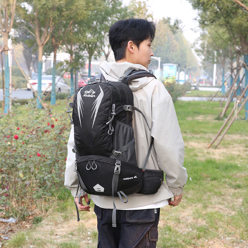 Versatile 40L Outdoor Hiking Backpack for Adventurers
