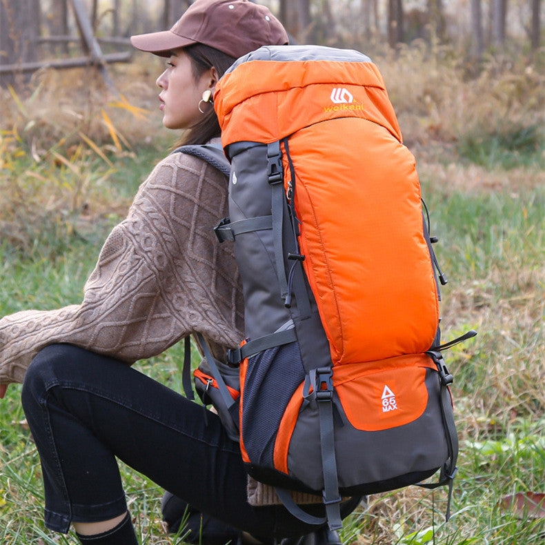 65L Sports Backpack For Men And Women