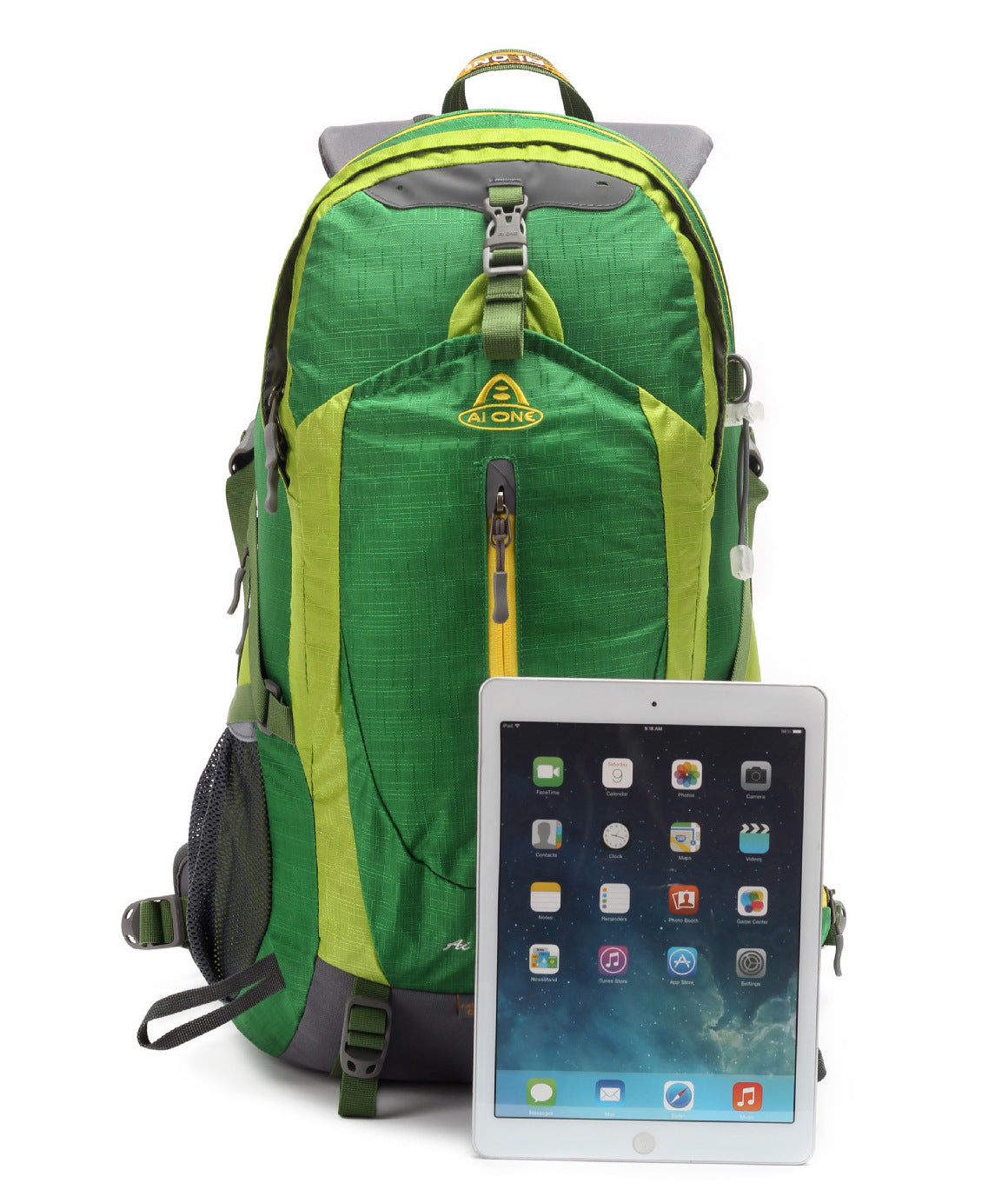 Hiking / Leisure Travel Nylon Backpack